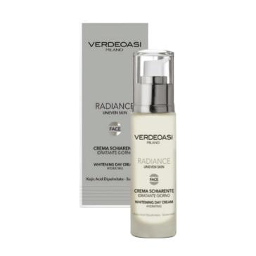 Crema Schiarente Idratante Giorno Verdeoasi con Acido Cogico e SPF 50 ml. Crema Schiarente Idratante Giorno Verdeoasi con Acido Cogico e SPF 50 ml.