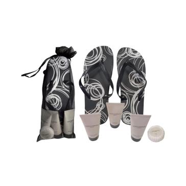 Kit Infradito Uomo Maldive con 3 Prodotti Cosmetici da 50 ml. Kit Infradito Uomo Maldive con 3 Prodotti Cosmetici da 50 ml.